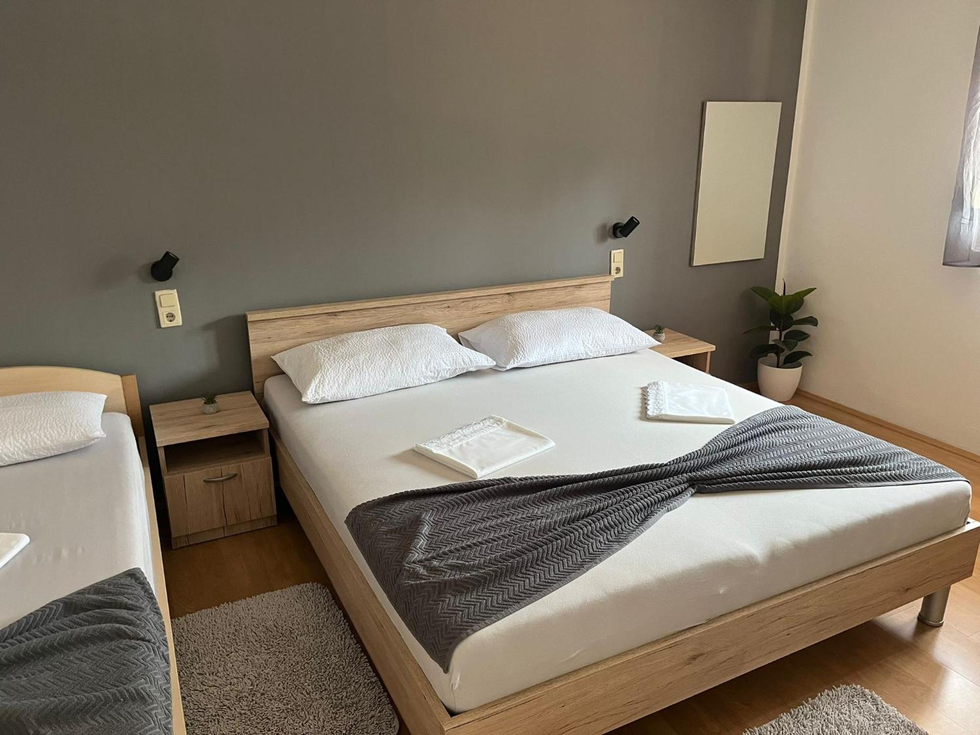 Apartmani Italo Biograd Na Moru Luaran gambar